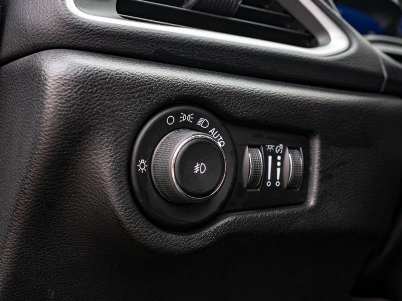 2020 Chrysler Pacifica Touring-L Plus Photo