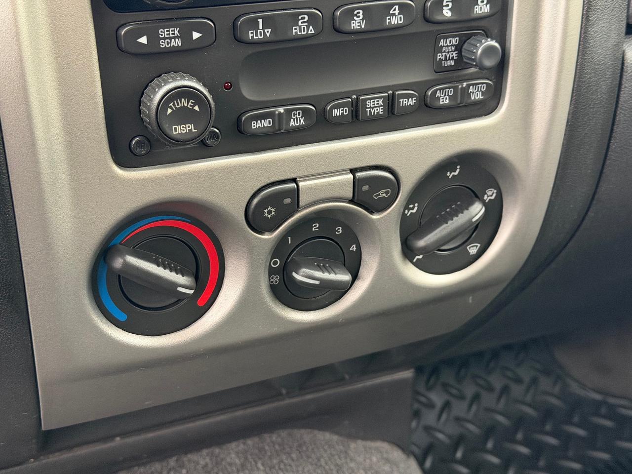 2010 GMC Canyon SLE w/1SD **ONE OWNER**CLEAN CARFAX** Photo