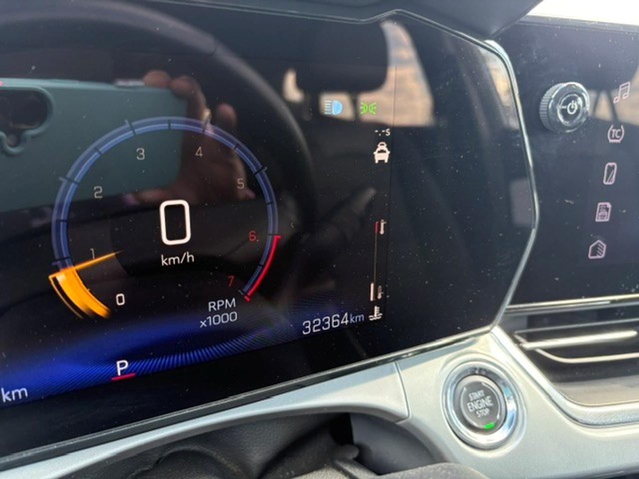 2025 Chevrolet Trax LT Photo