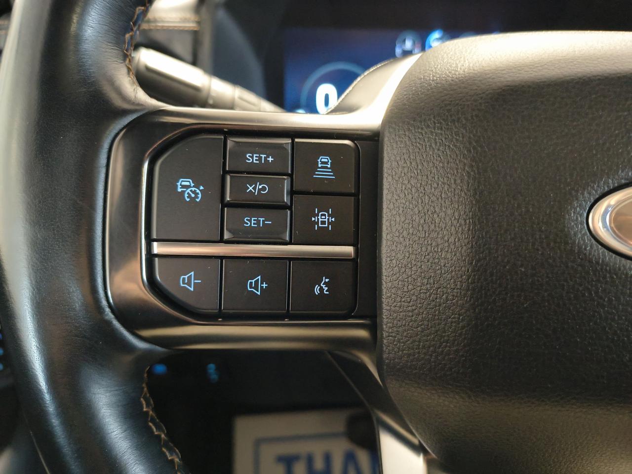 2023 Ford Expedition Platinum Max Photo0