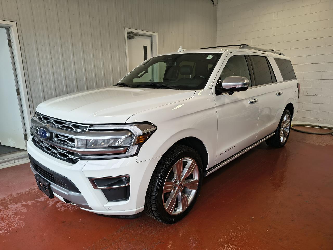 2023 Ford Expedition Platinum Max Photo0
