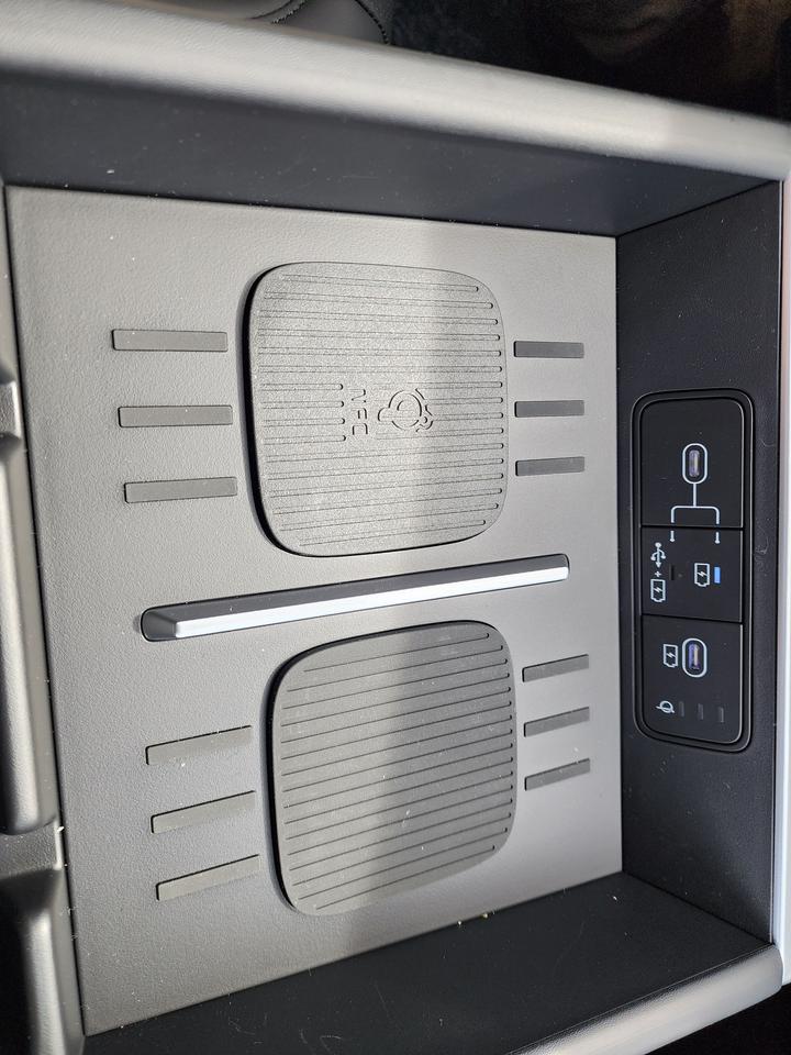 2026 Hyundai Santa Fe PREFERRED HEV TREND WITH TREND PKG Photo