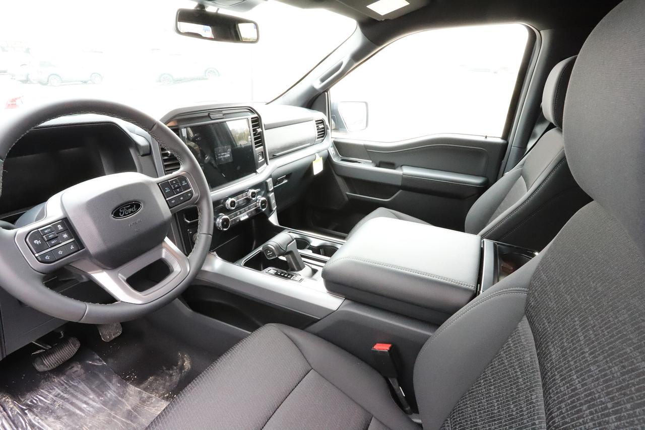 2026 Ford F-150 XLT 4WD SuperCrew 6.5' Box Photo