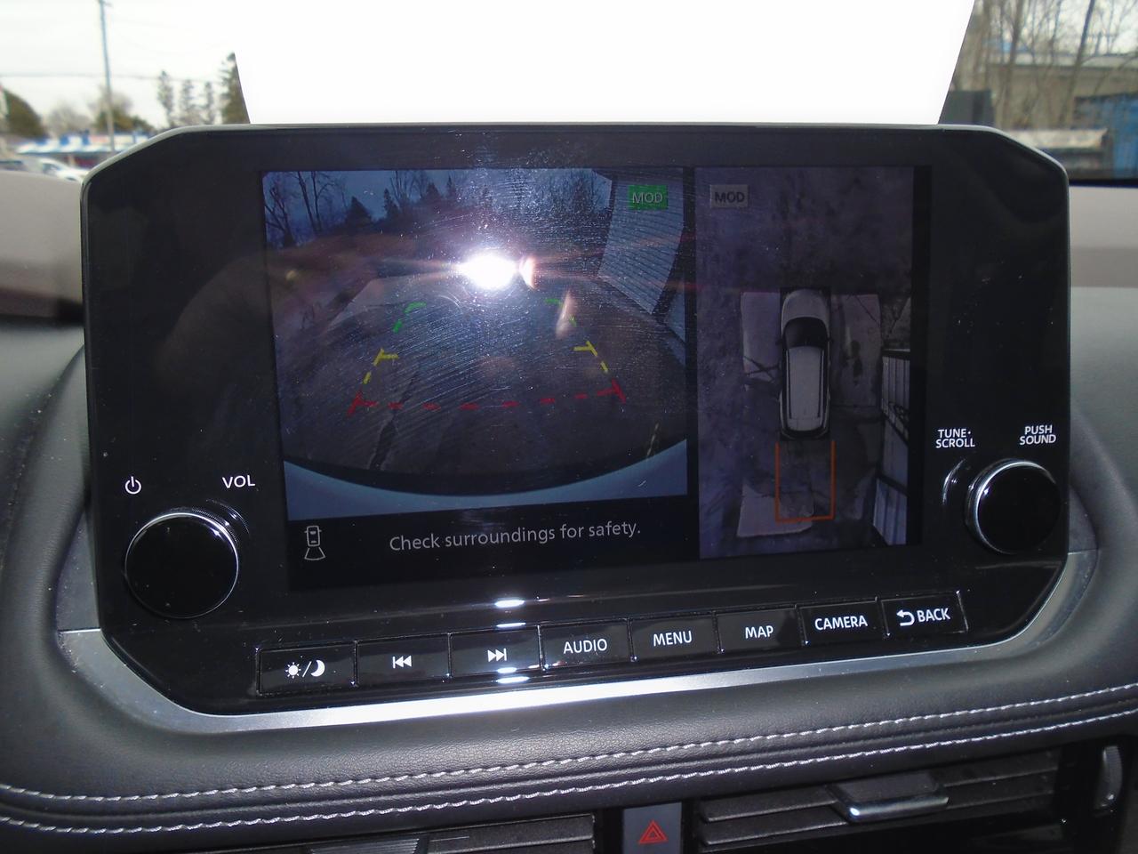 2023 Nissan Rogue Platinum Photo