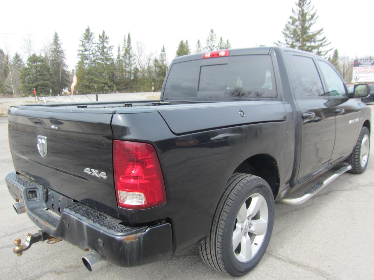 2011 RAM 1500 SPORT Photo