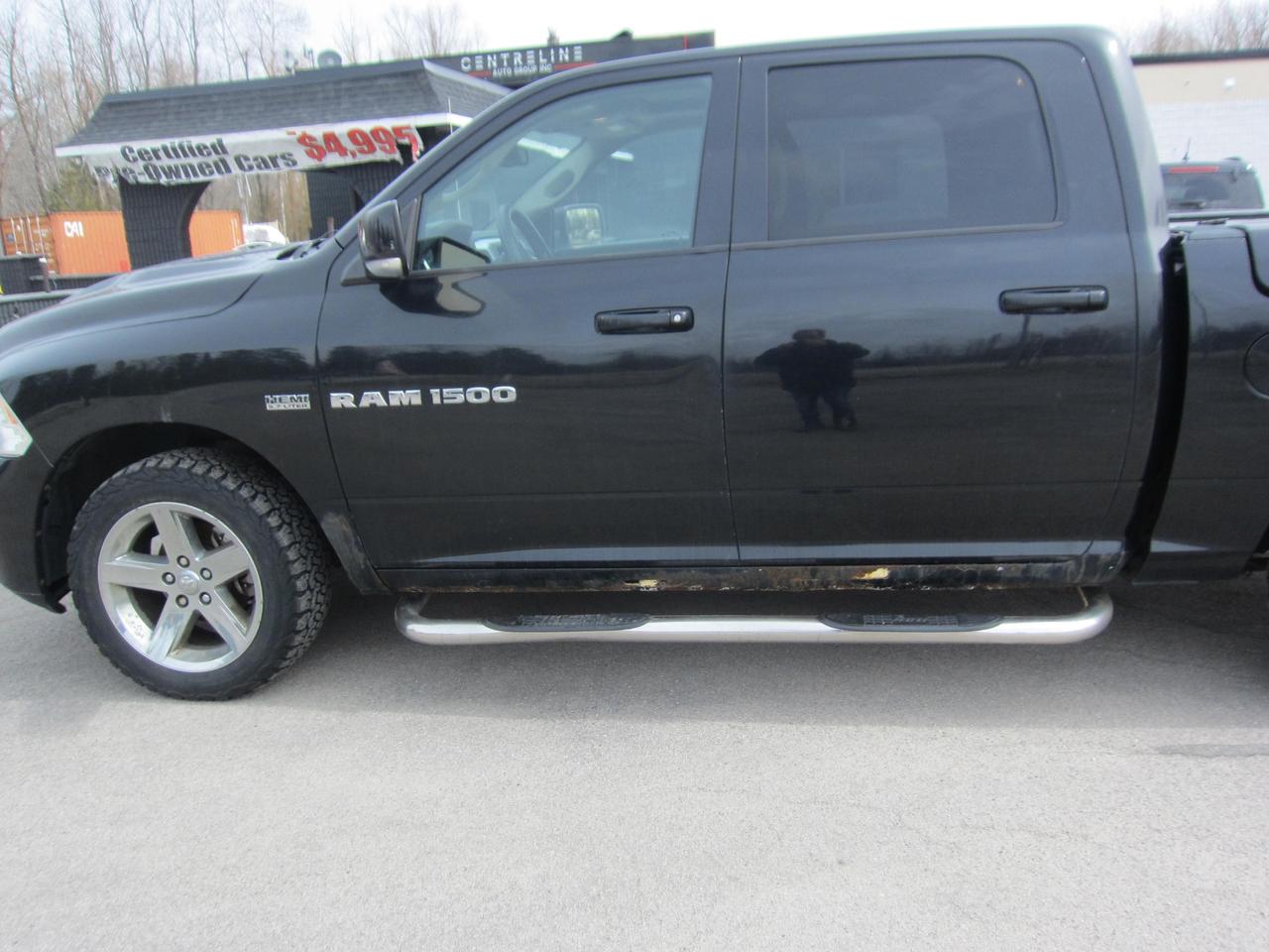 2011 RAM 1500 SPORT Photo