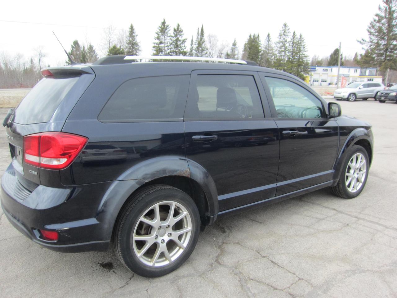2011 Dodge Journey Crew Photo