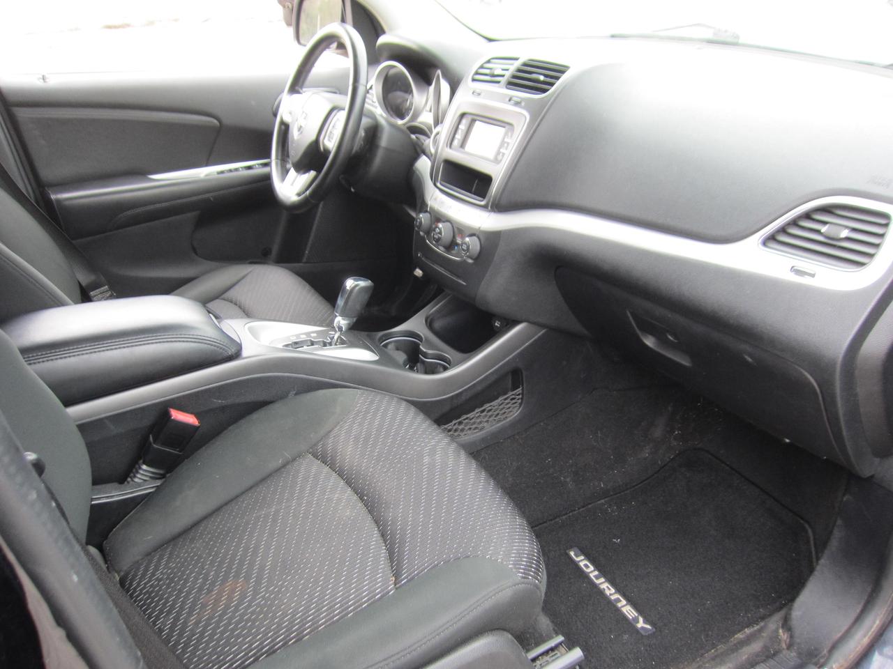 2011 Dodge Journey Crew Photo