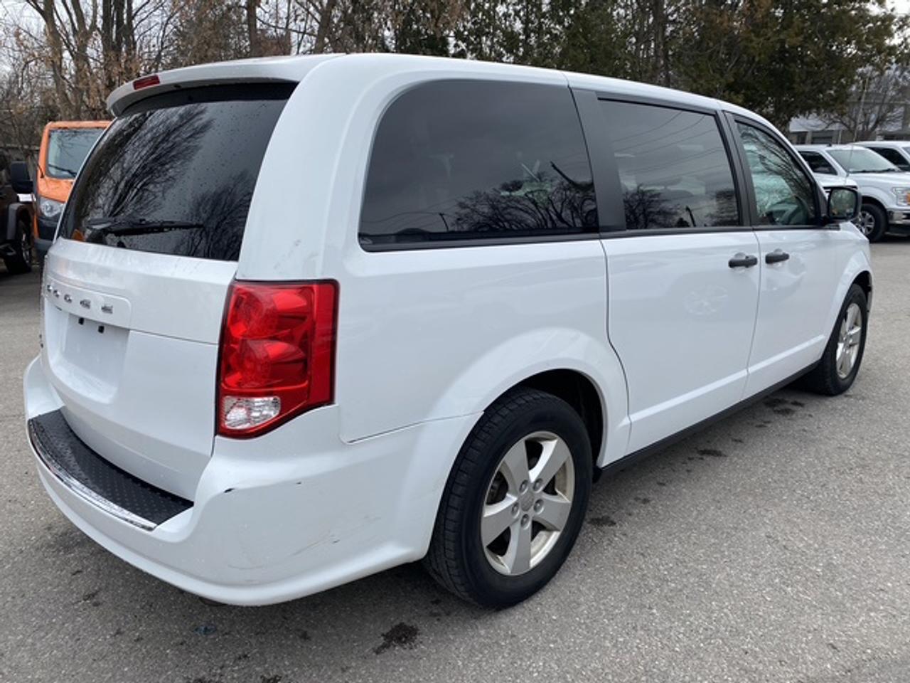 2020 Dodge Grand Caravan SE Photo
