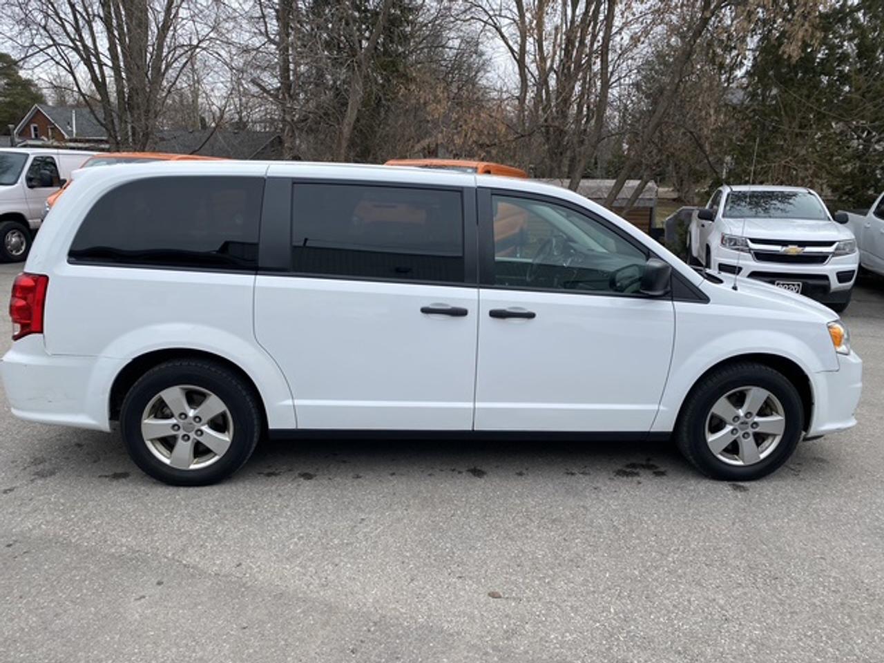 2020 Dodge Grand Caravan SE Photo