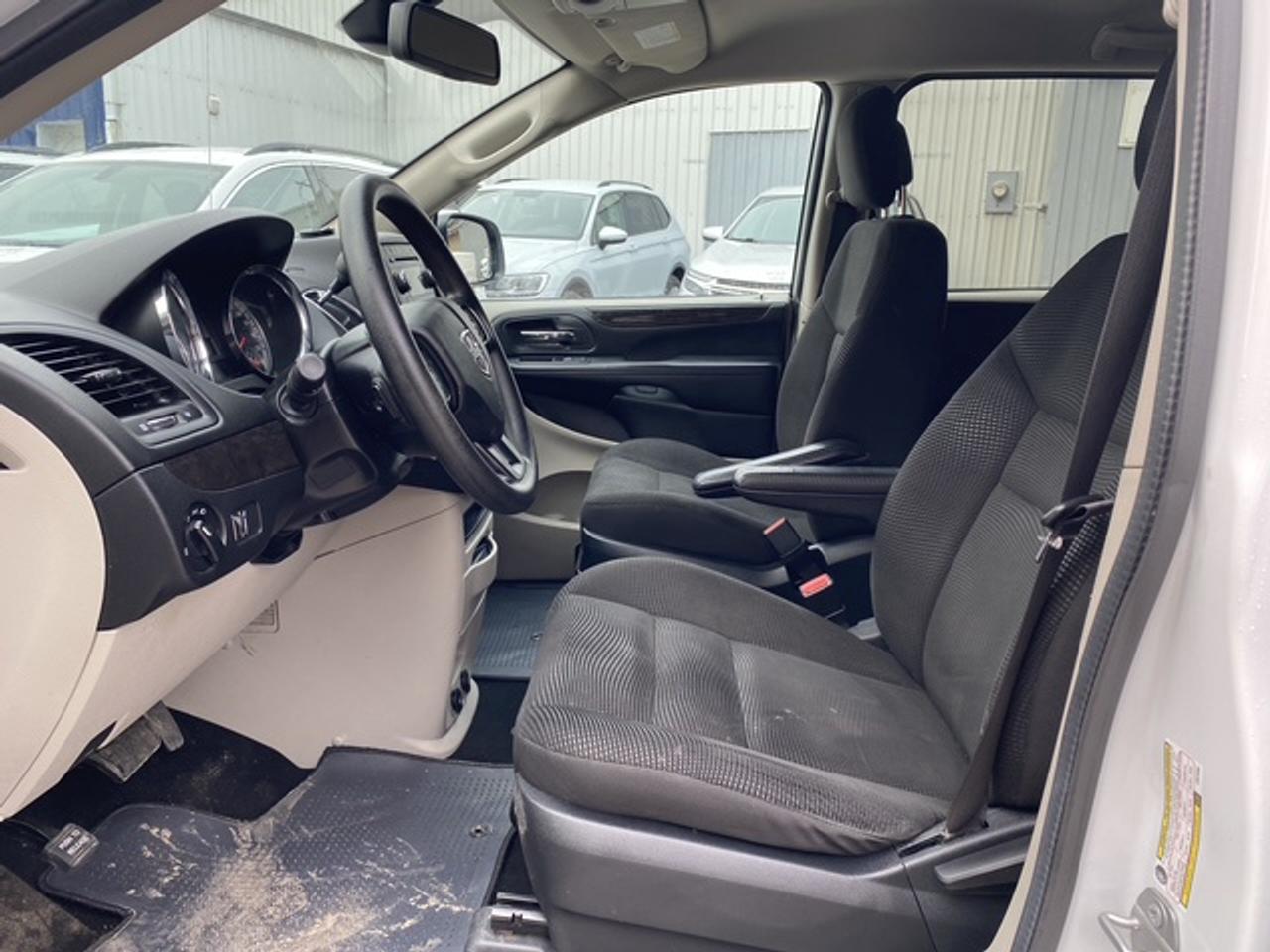 2020 Dodge Grand Caravan SE Photo