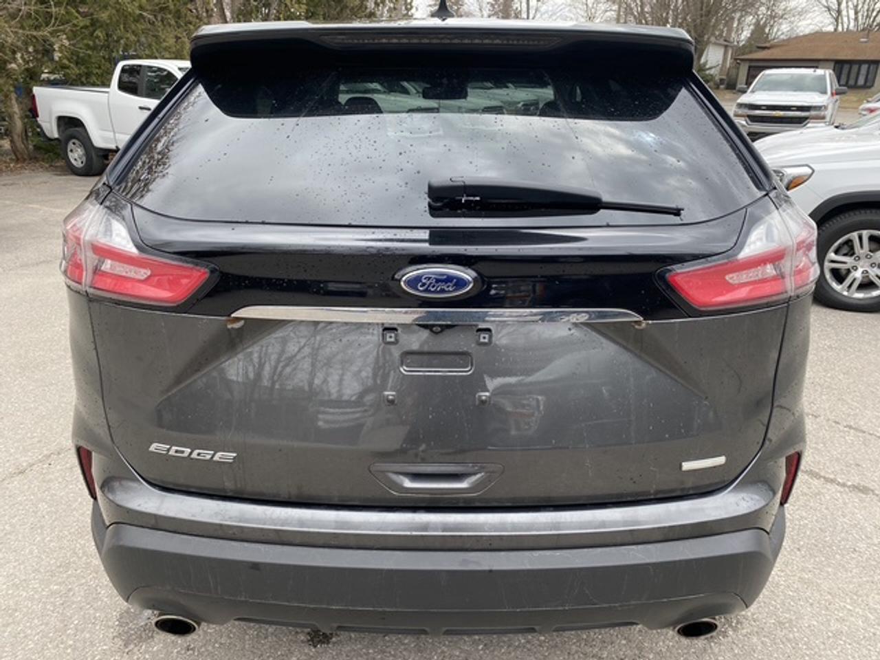 2019 Ford Edge SE AWD Photo4