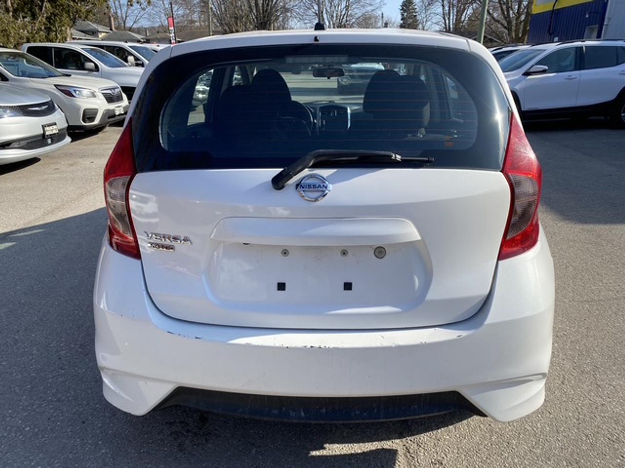 2019 Nissan Versa SV Photo