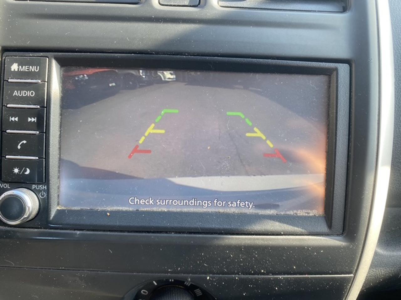 2019 Nissan Versa SV Photo