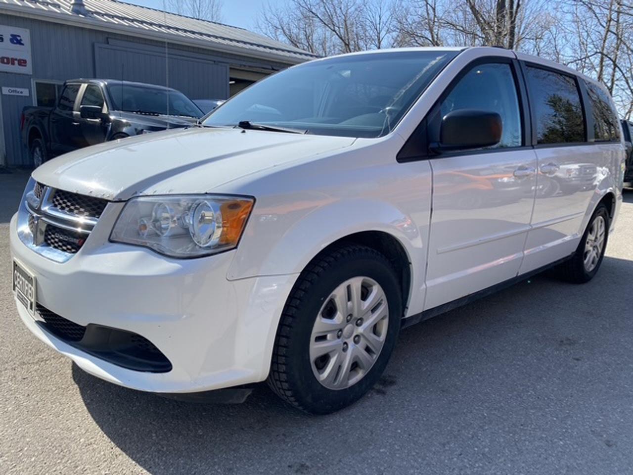 2016 Dodge Grand Caravan SE Photo