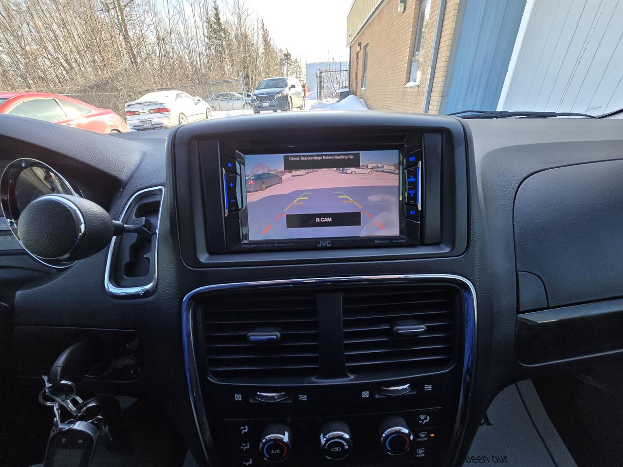 2016 Dodge Grand Caravan SE Photo