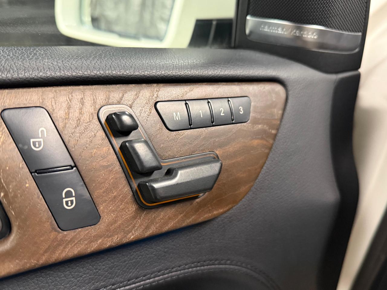 2014 Mercedes-Benz GL-Class GL550 AMG PCKG/CLEAN TITLE//BROWN INTERIOR/7 SEATE Photo