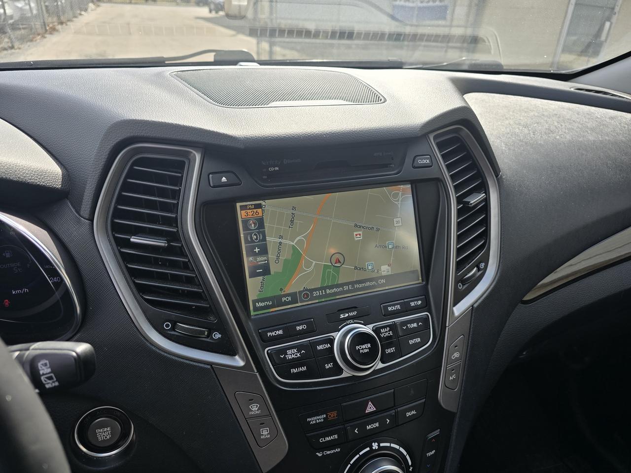 2016 Hyundai Santa Fe Sport Limited Photo