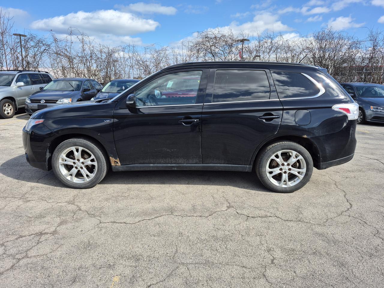 2014 Mitsubishi Outlander GT Photo