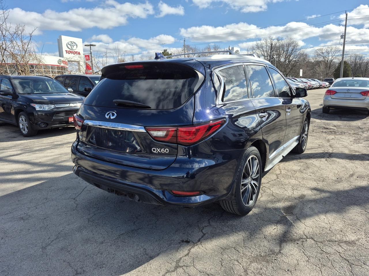 2020 Infiniti QX60 LUXE Photo
