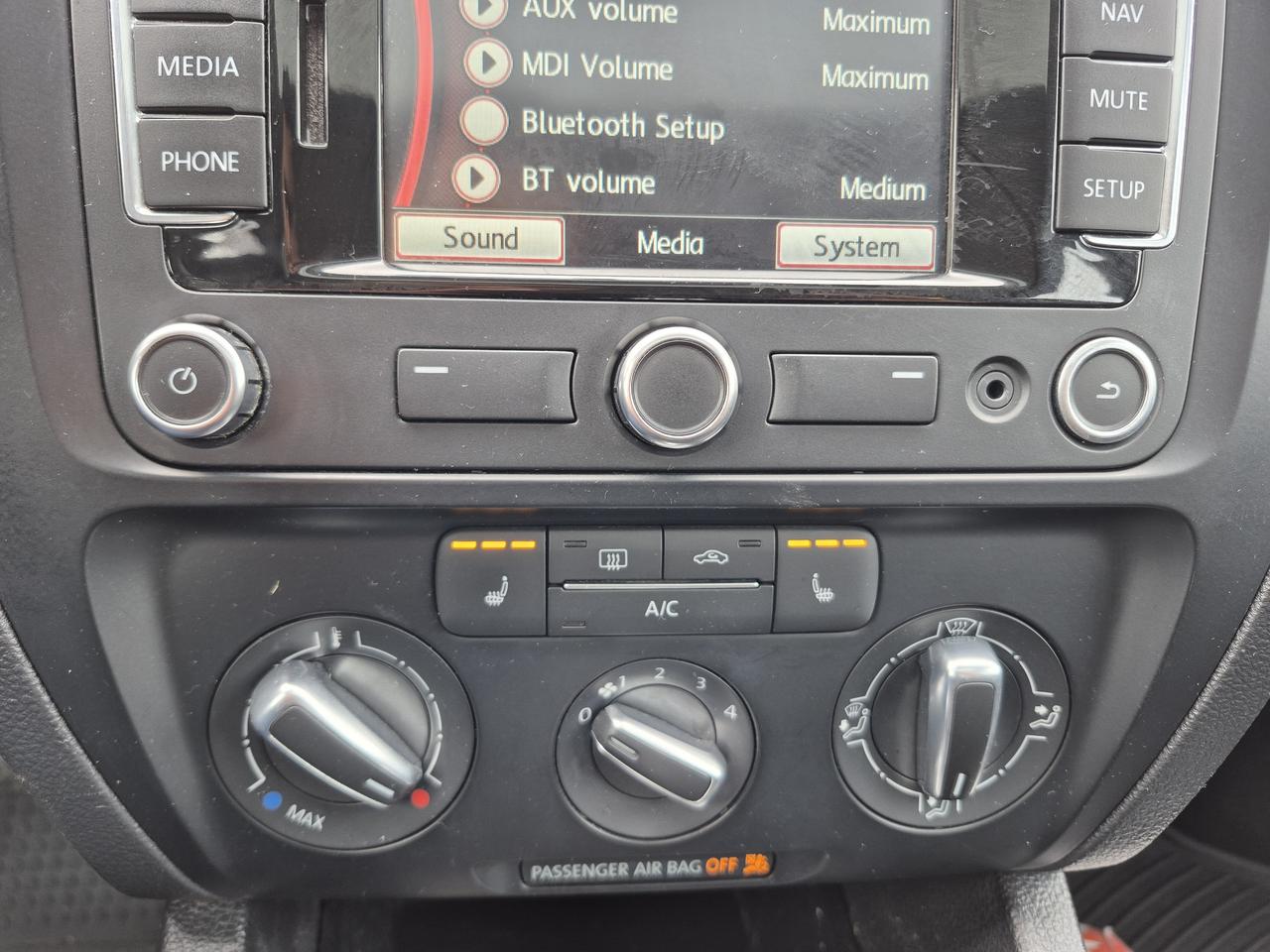 2013 Volkswagen Jetta TDI HIGHLINE Photo