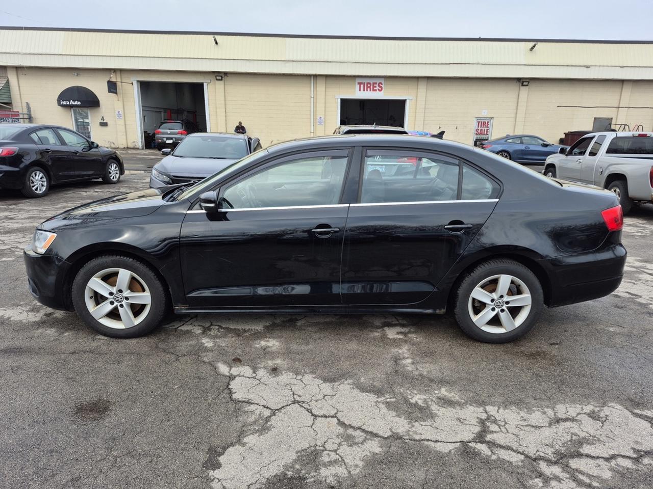 2013 Volkswagen Jetta TDI HIGHLINE Photo