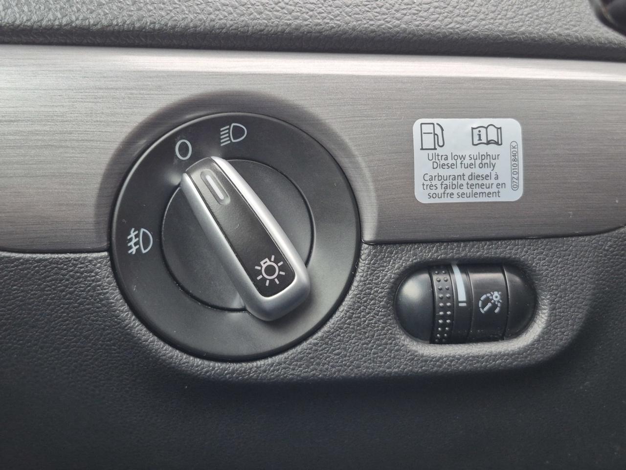 2013 Volkswagen Jetta TDI HIGHLINE Photo
