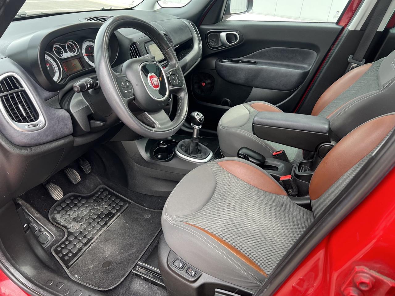 2014 Fiat 500L Lounge Photo