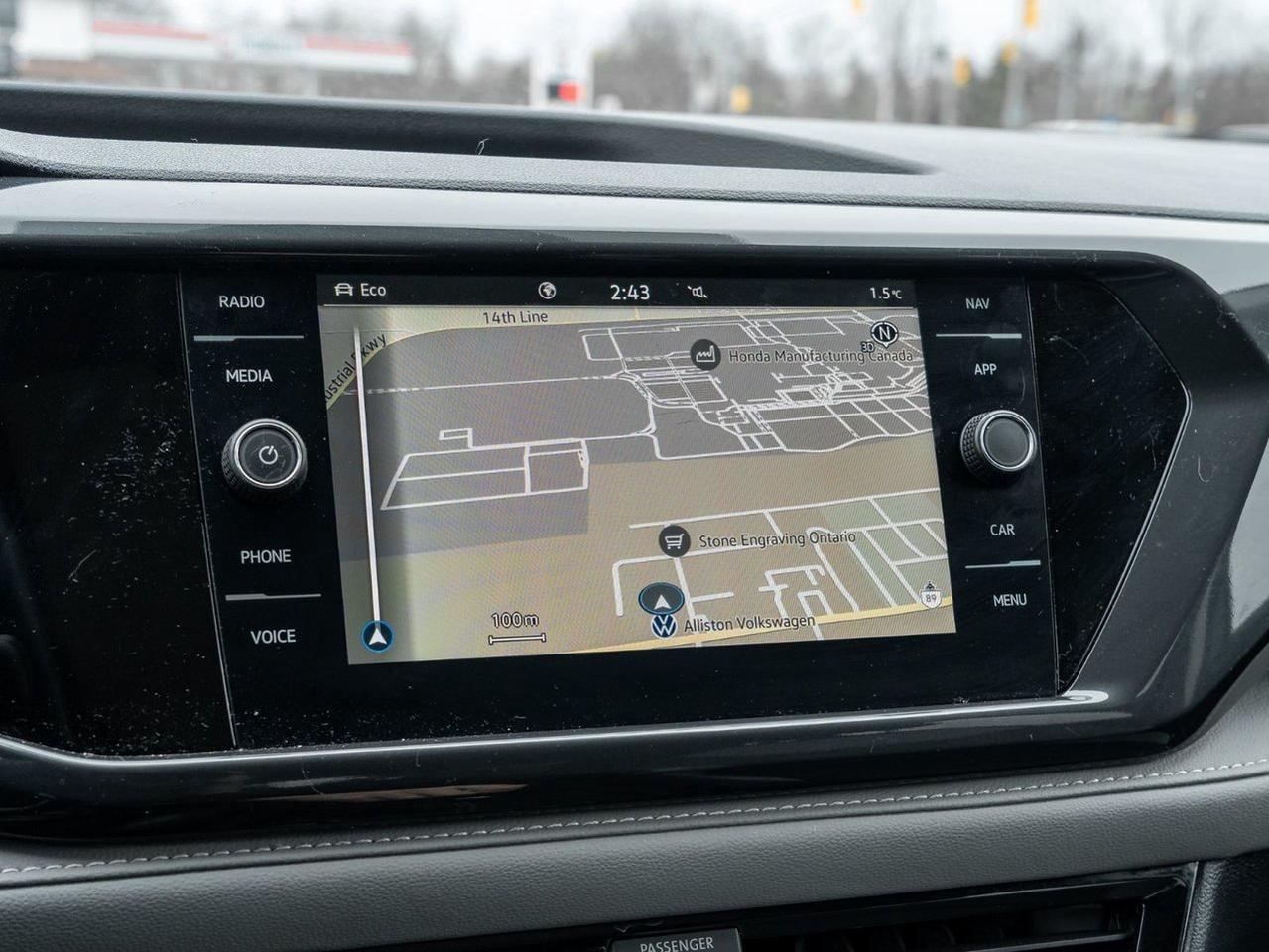2024 Volkswagen Taos Highline Photo
