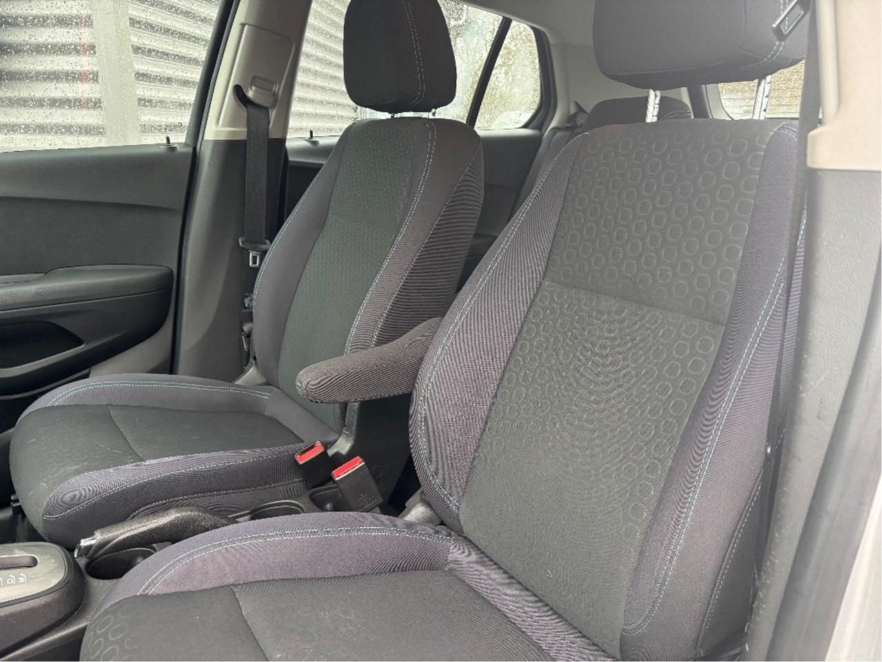 2014 Chevrolet Trax LS ONLY 51272 KMS!! ONE OWNER CLEAN CARFAX Photo