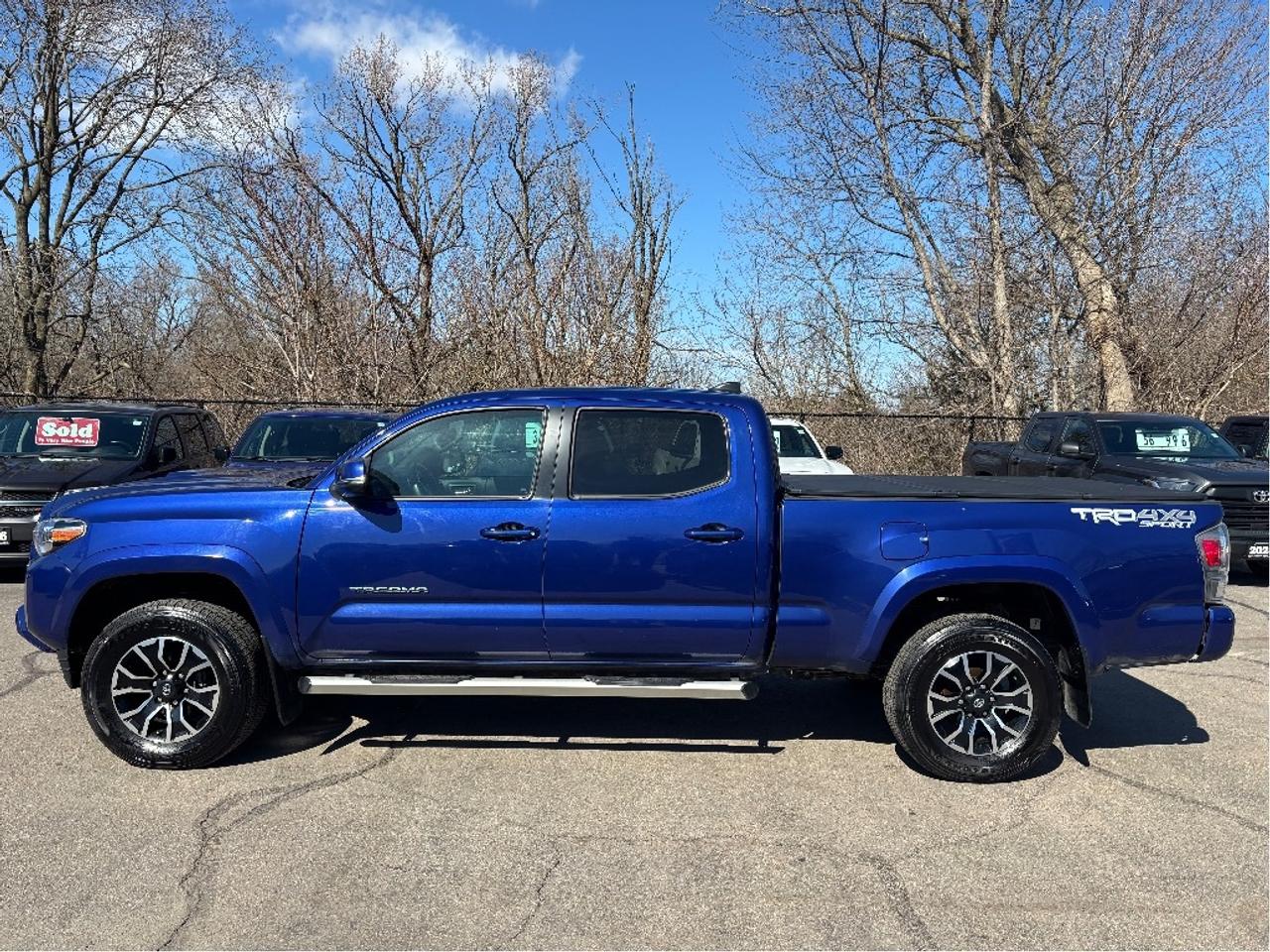 2022 Toyota Tacoma Base V6 4WD TRD SPORT POWER SEAT ONE OWNER Photo