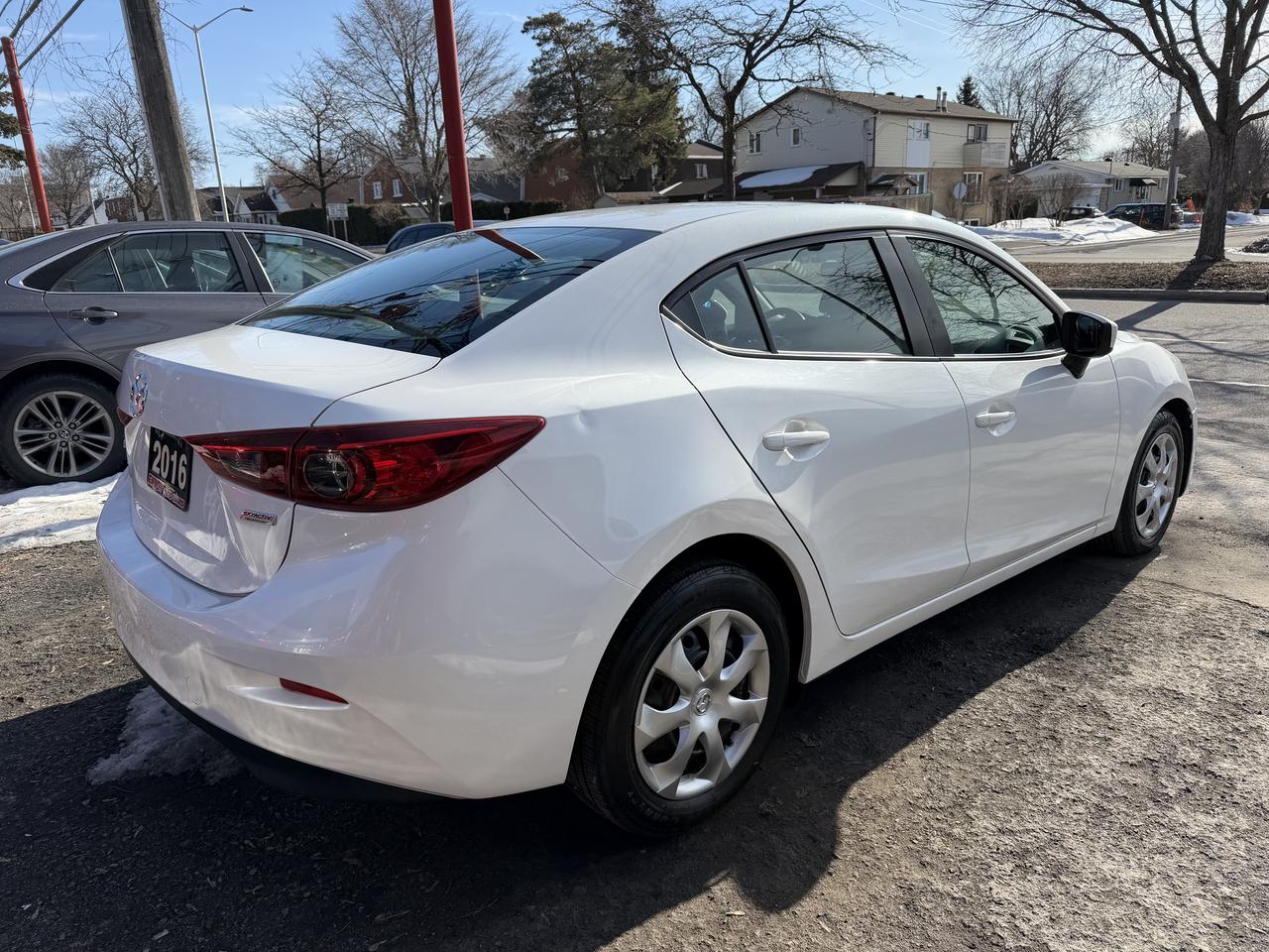 2016 Mazda MAZDA3 6-SPEED Photo