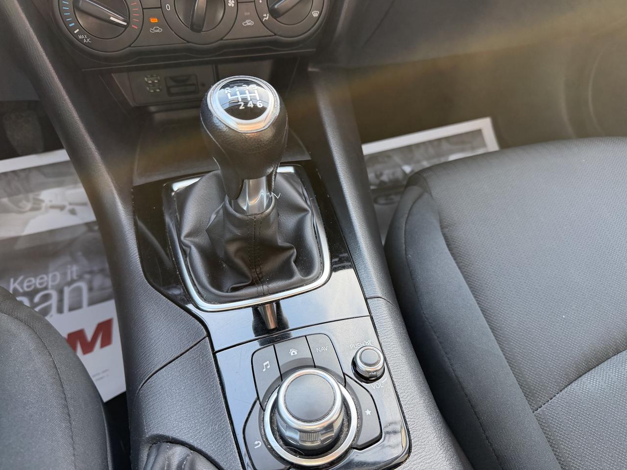 2016 Mazda MAZDA3 6-SPEED Photo