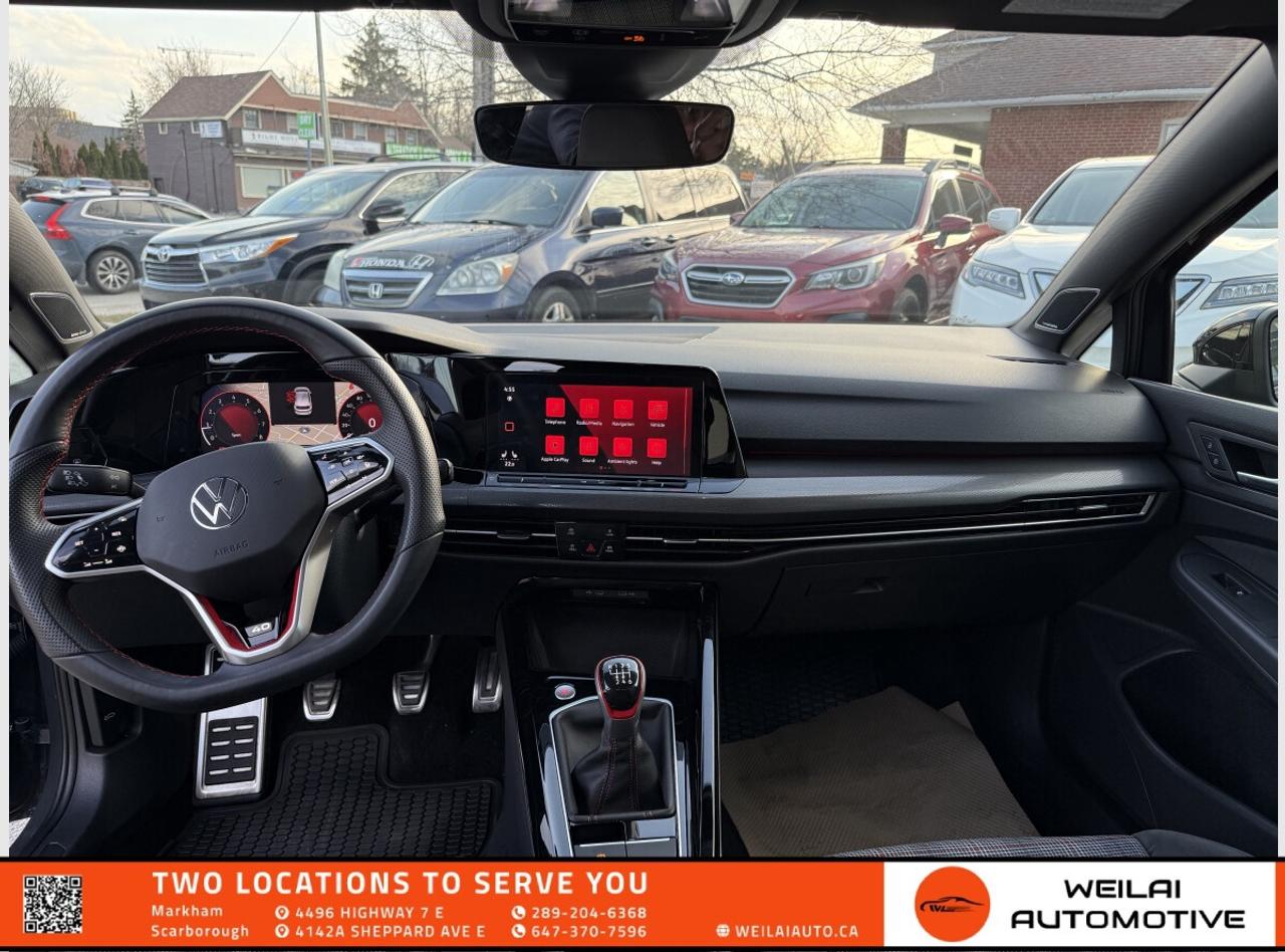 2023 Volkswagen Golf GTI 40th Anniversary/No Accident/Fully Serviced! Photo