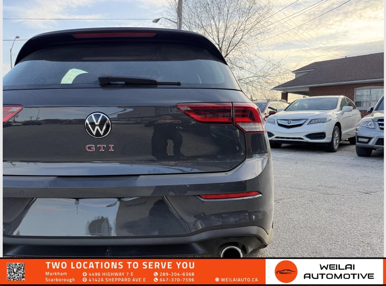 2023 Volkswagen Golf GTI 40th Anniversary/No Accident/Fully Serviced! Photo
