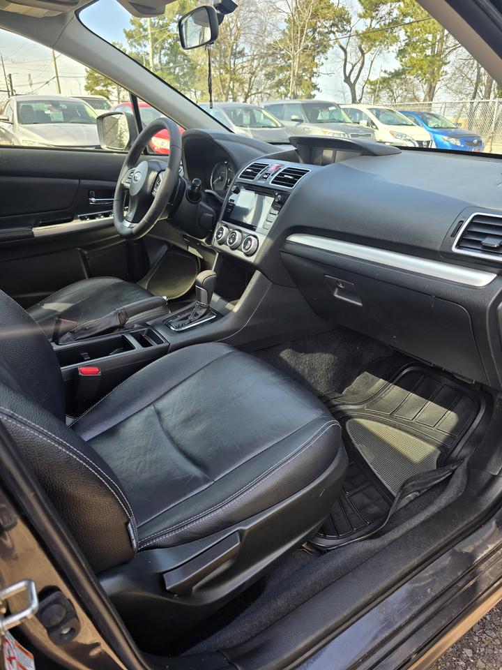 2015 Subaru Crosstrek Limited Photo