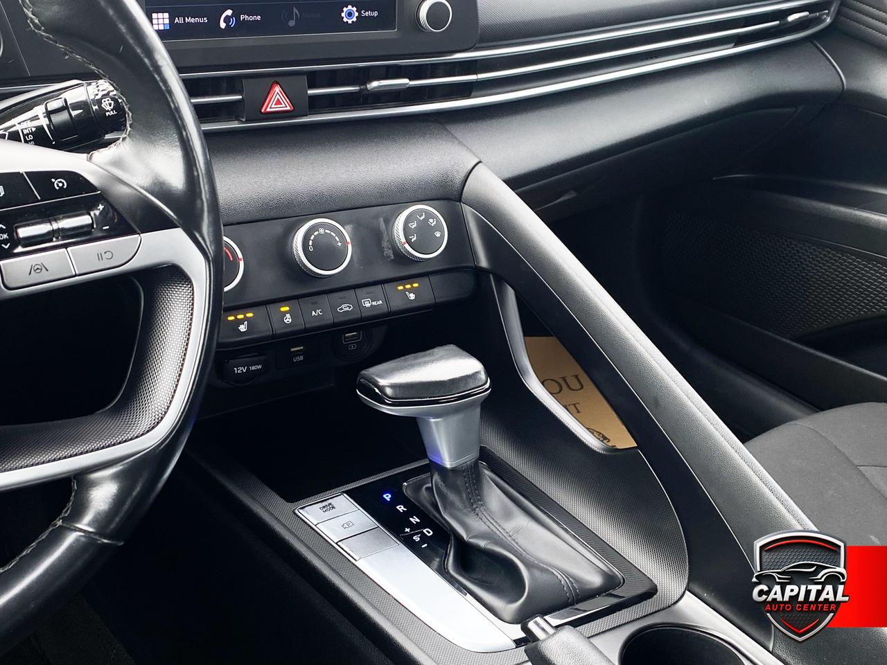 2021 Hyundai Elantra Preferred Photo