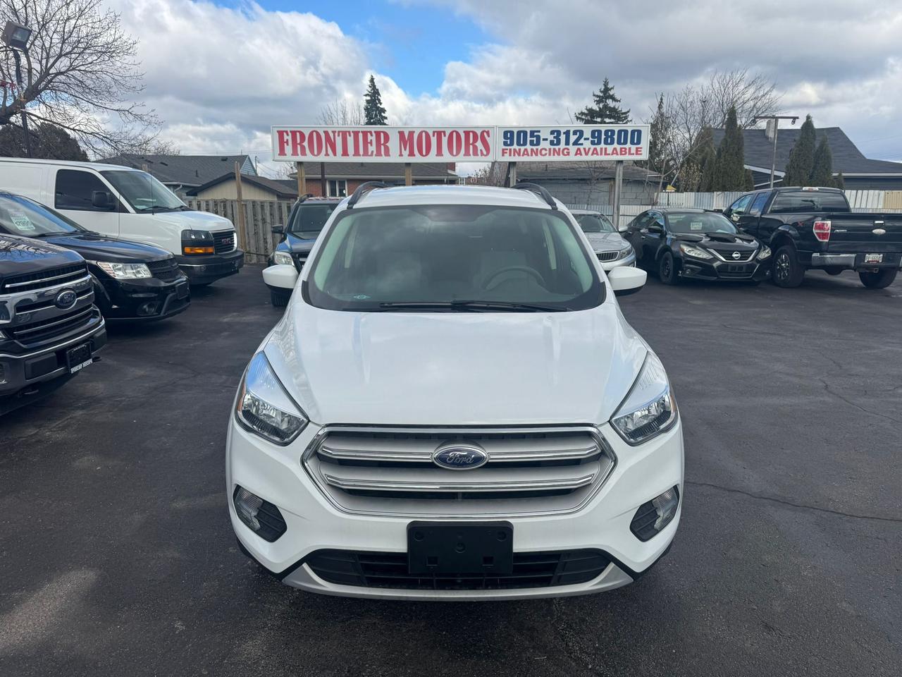 2018 Ford Escape SE Photo