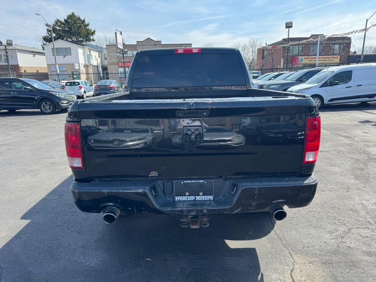 2016 RAM 1500 ST Photo4
