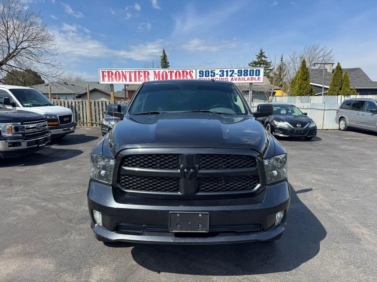 2016 RAM 1500 ST Photo
