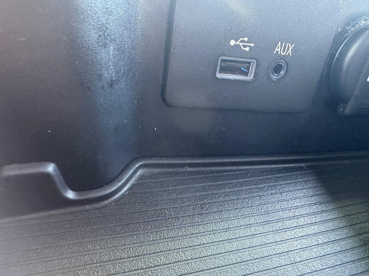 2016 RAM 1500 ST Photo