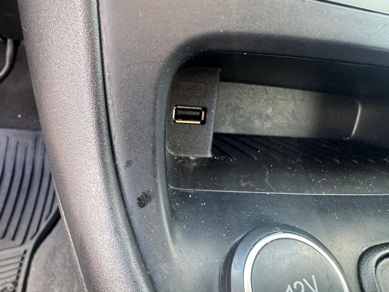 2017 Ford Focus SE Photo