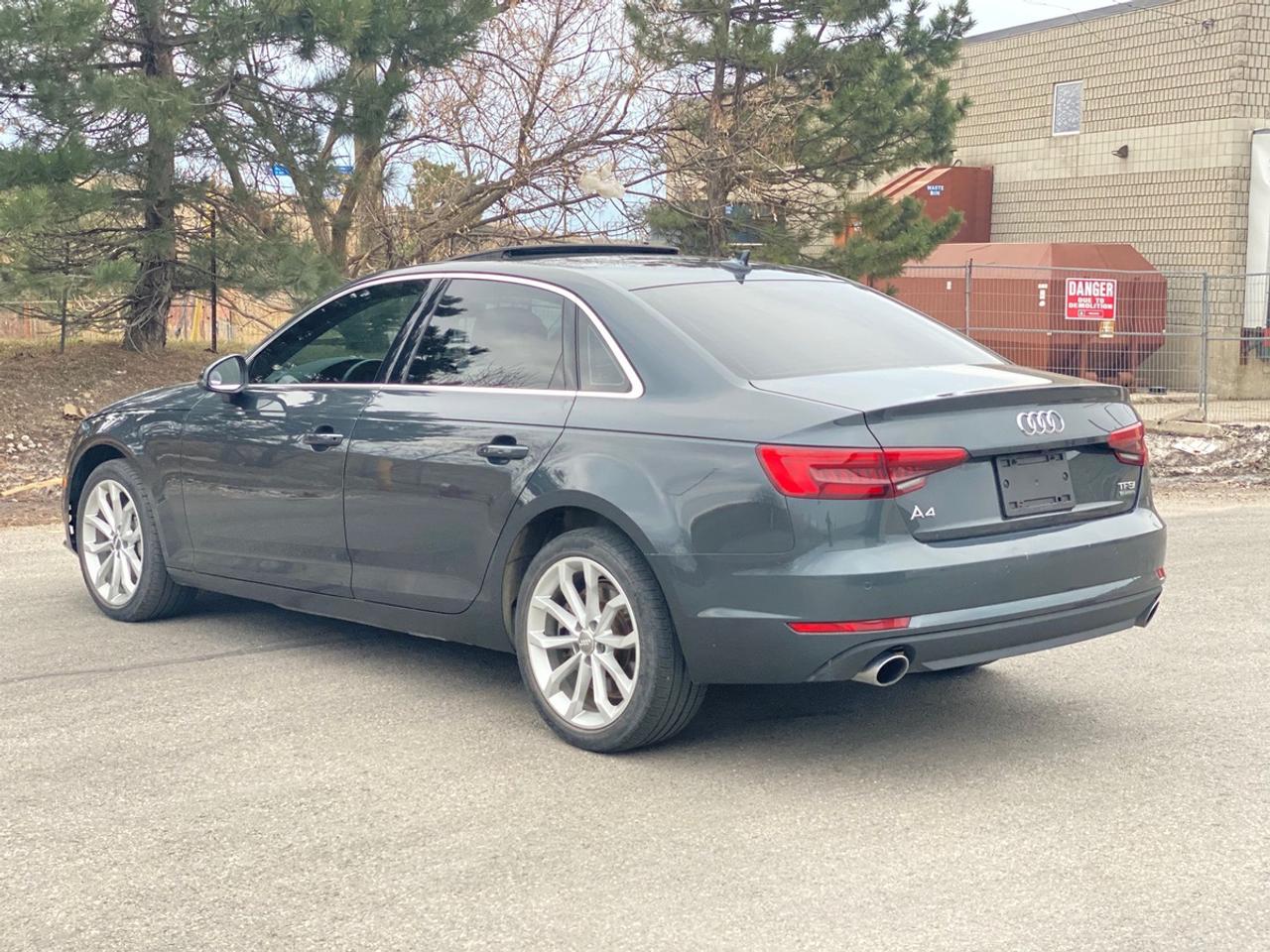 2017 Audi A4 Quattro Progressiv | NO ACCIDENT | SUNROOF | LEATH Photo