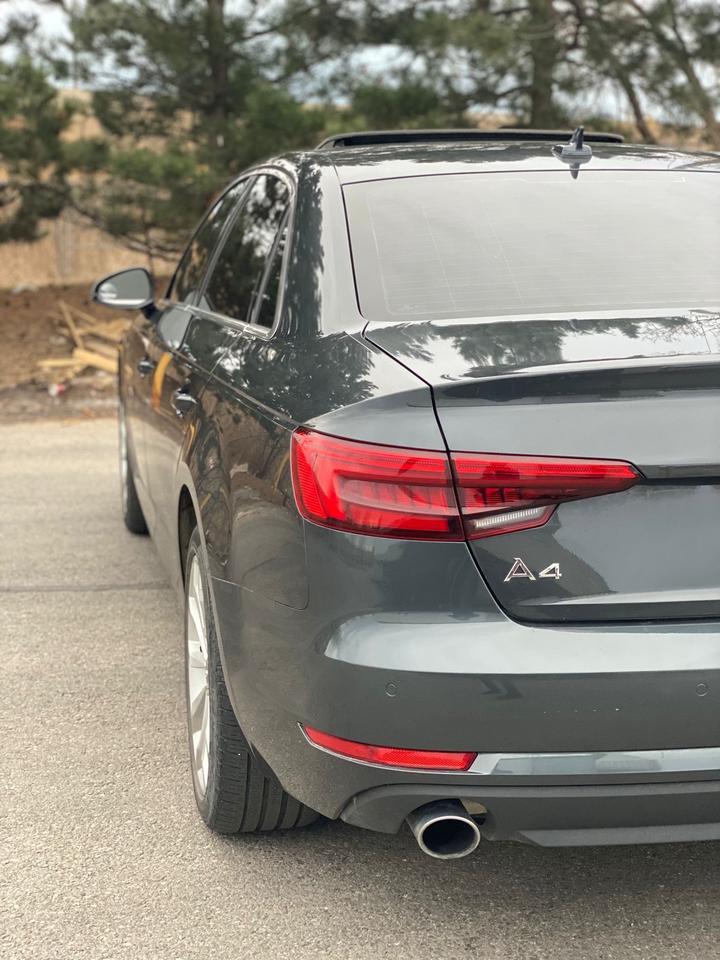 2017 Audi A4 Quattro Progressiv | NO ACCIDENT | SUNROOF | LEATH Photo