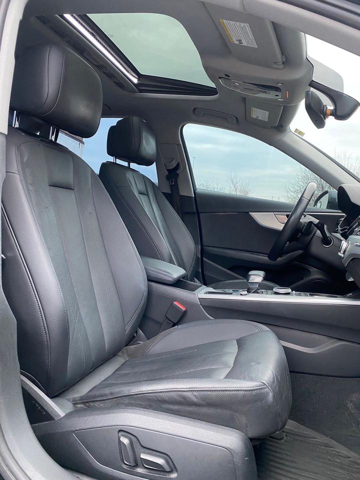 2017 Audi A4 Quattro Progressiv | NO ACCIDENT | SUNROOF | LEATH Photo