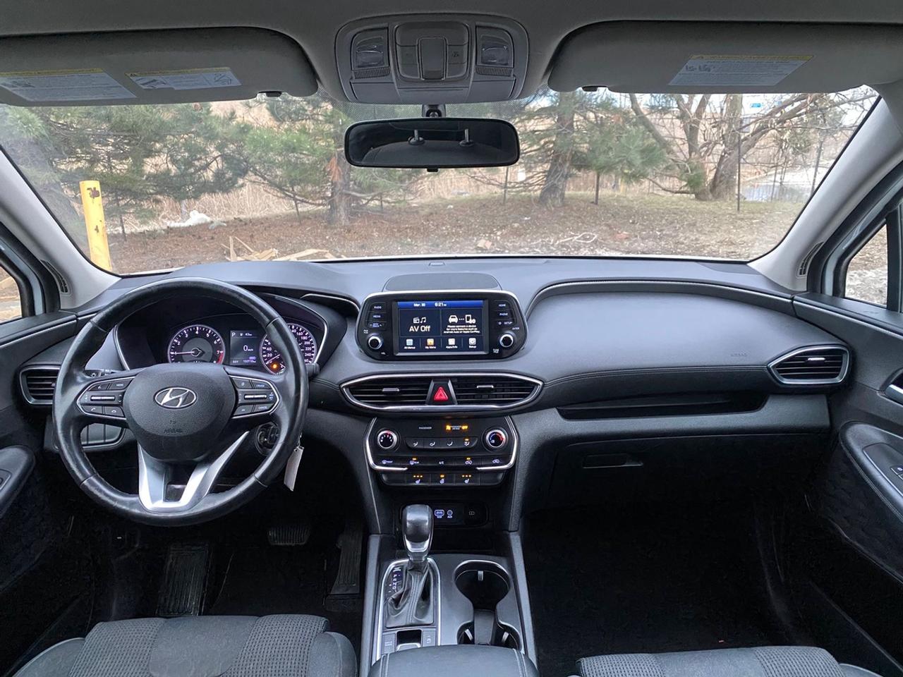 2019 Hyundai Santa Fe SE | NO ACCIDENT | Photo
