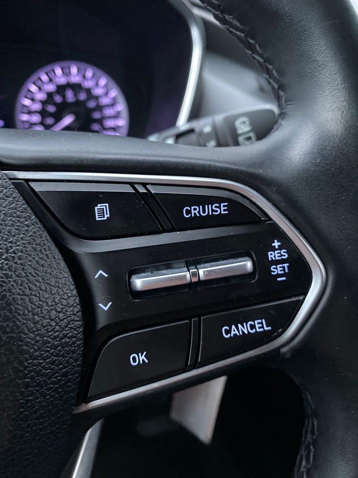 2019 Hyundai Santa Fe SE | NO ACCIDENT | Photo