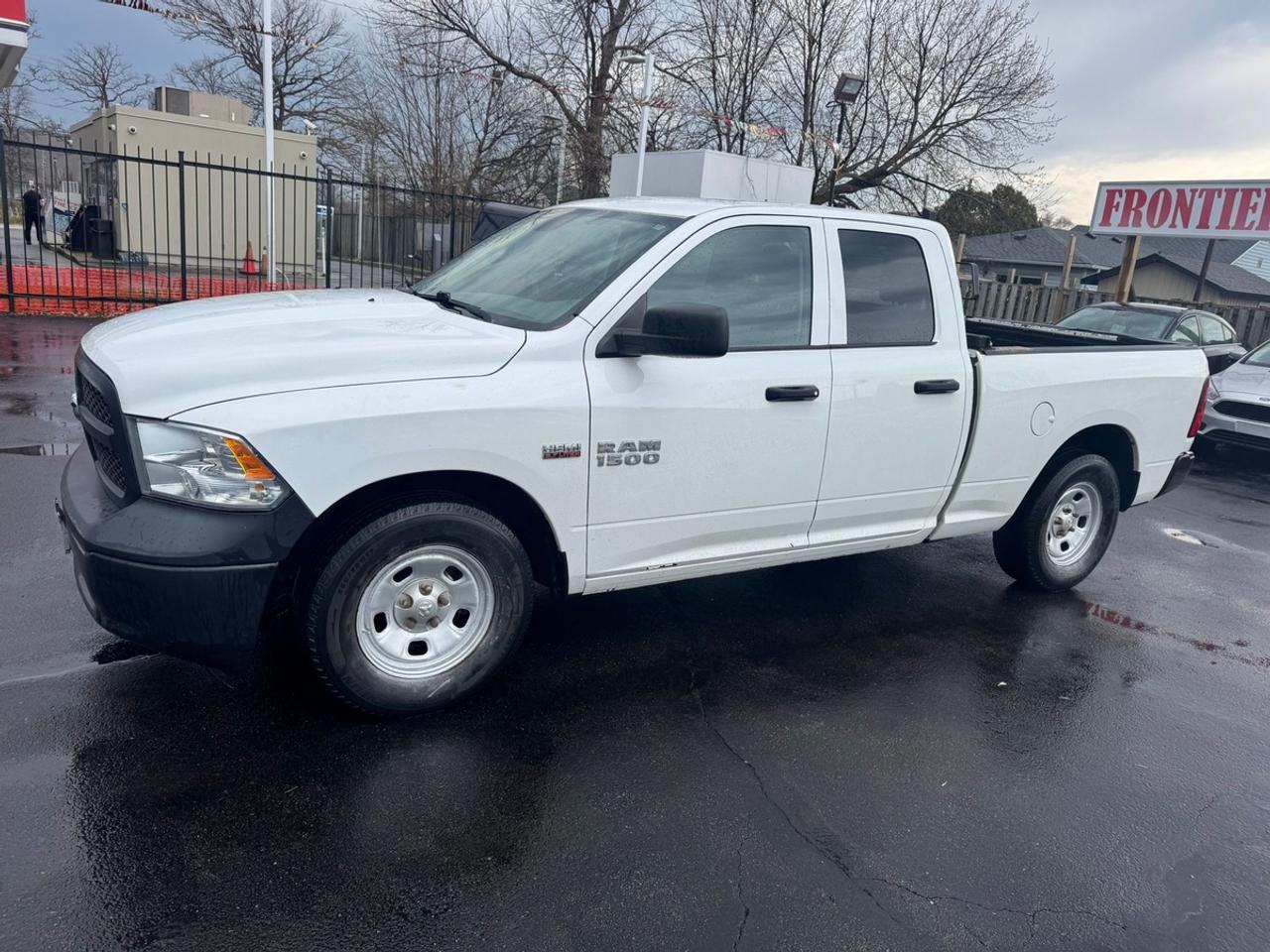 2017 RAM 1500 TRADESMAN Photo0
