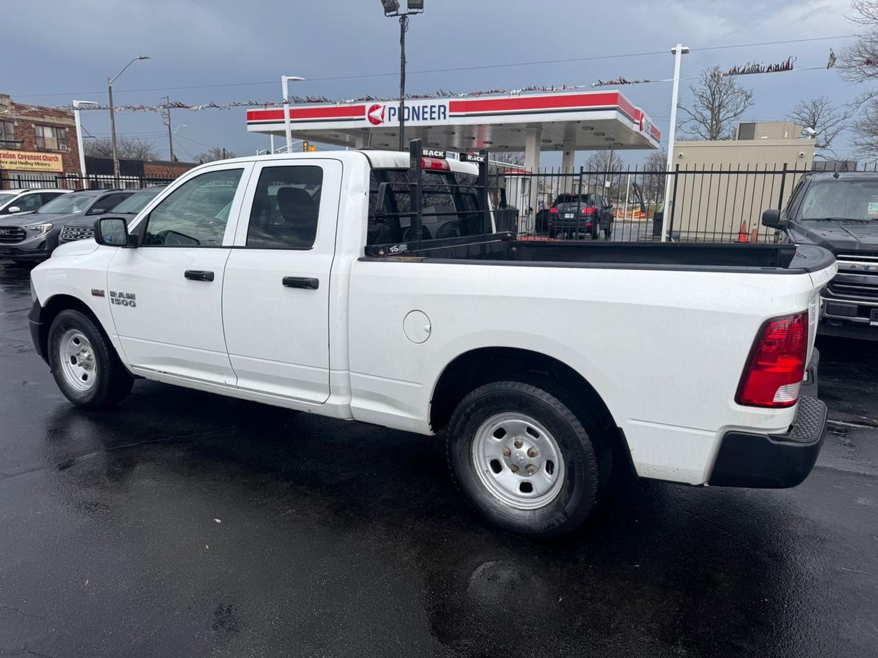 2017 RAM 1500 TRADESMAN Photo
