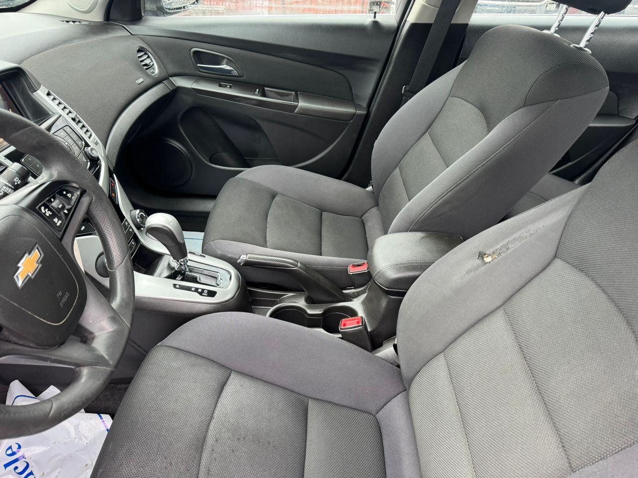 2015 Chevrolet Cruze 1LT Photo